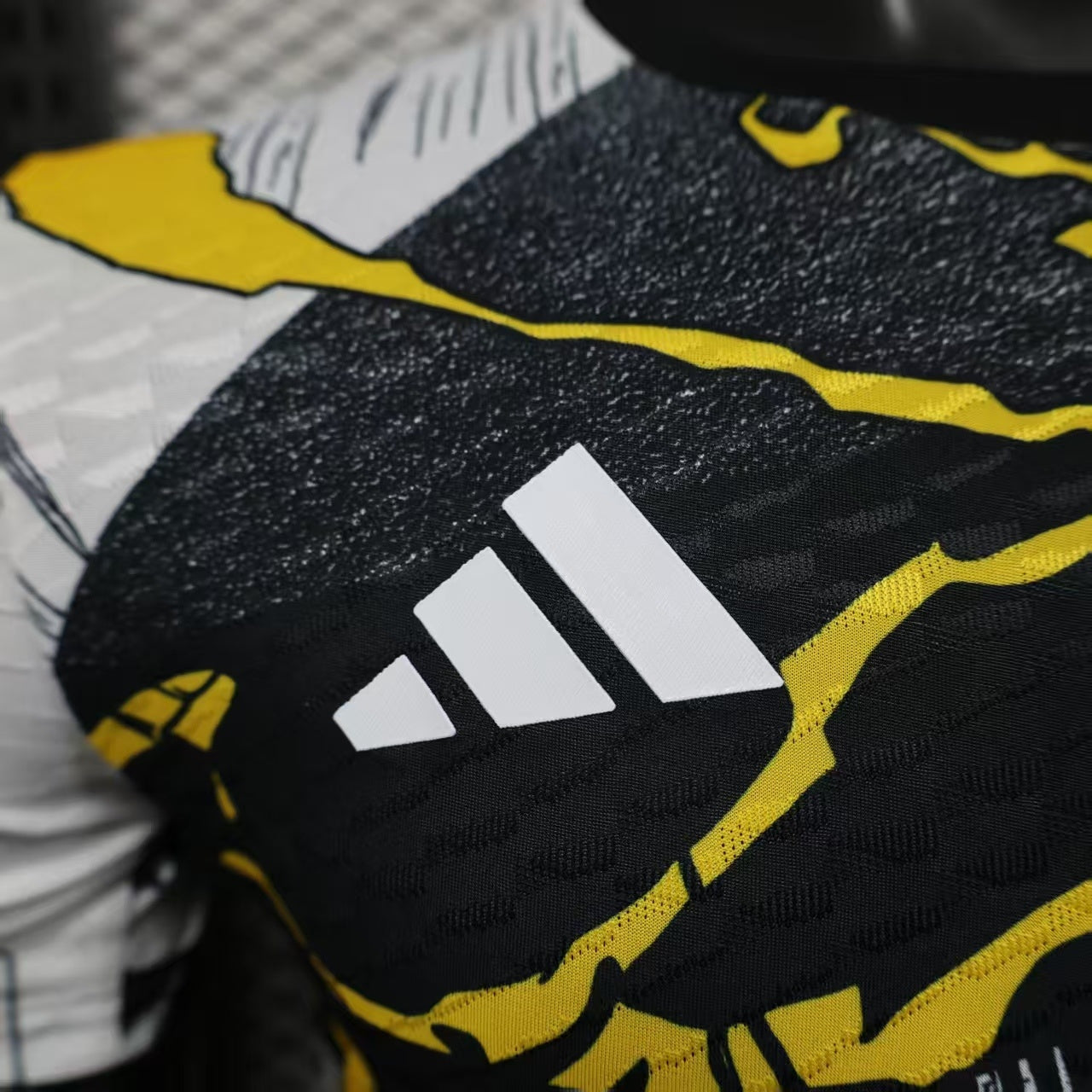 Real Madrid Avengers1_25/26