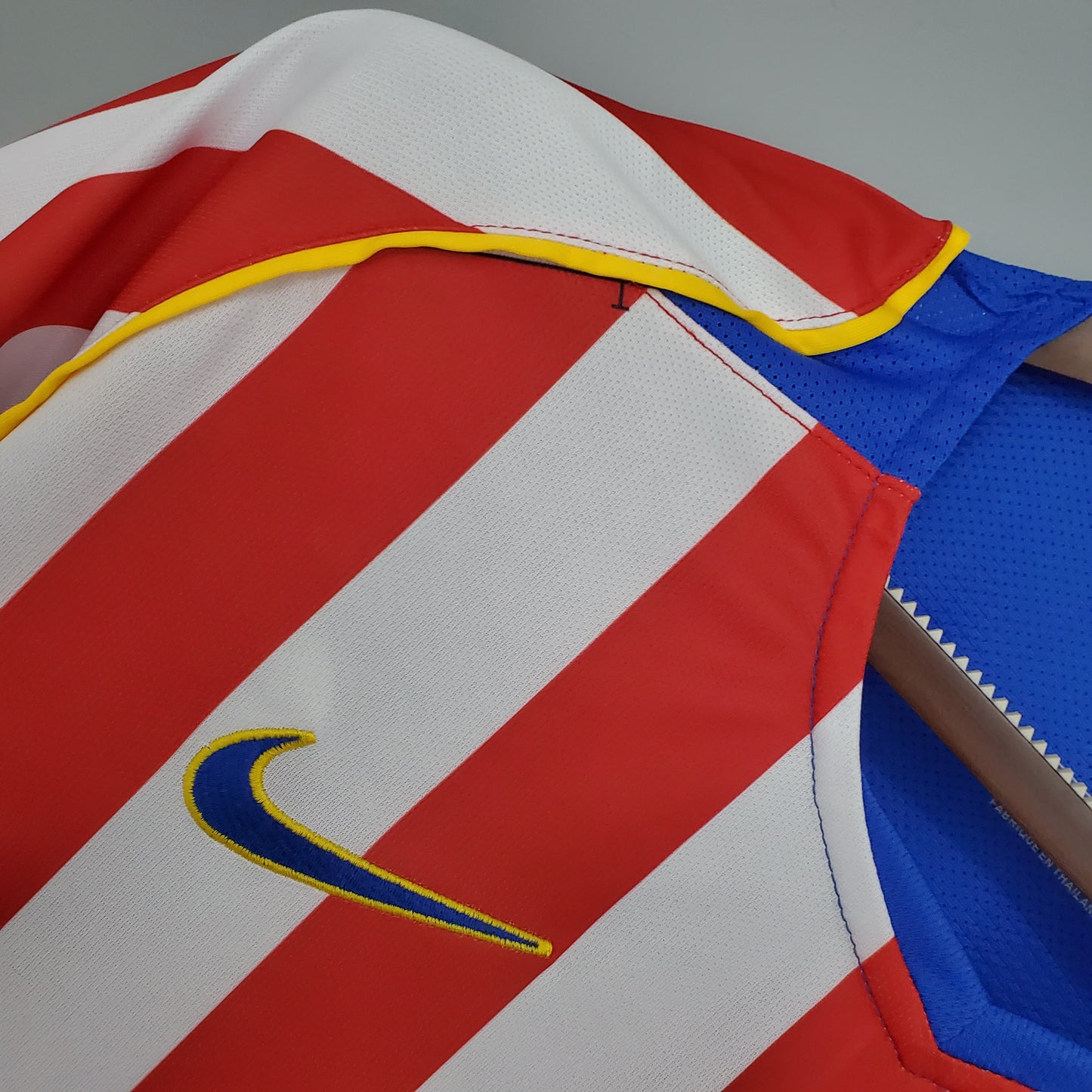Retro Atletico Madrid Home 04/05