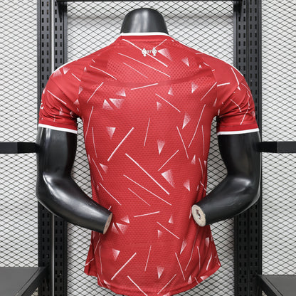 Liverpool 26/27 Kit