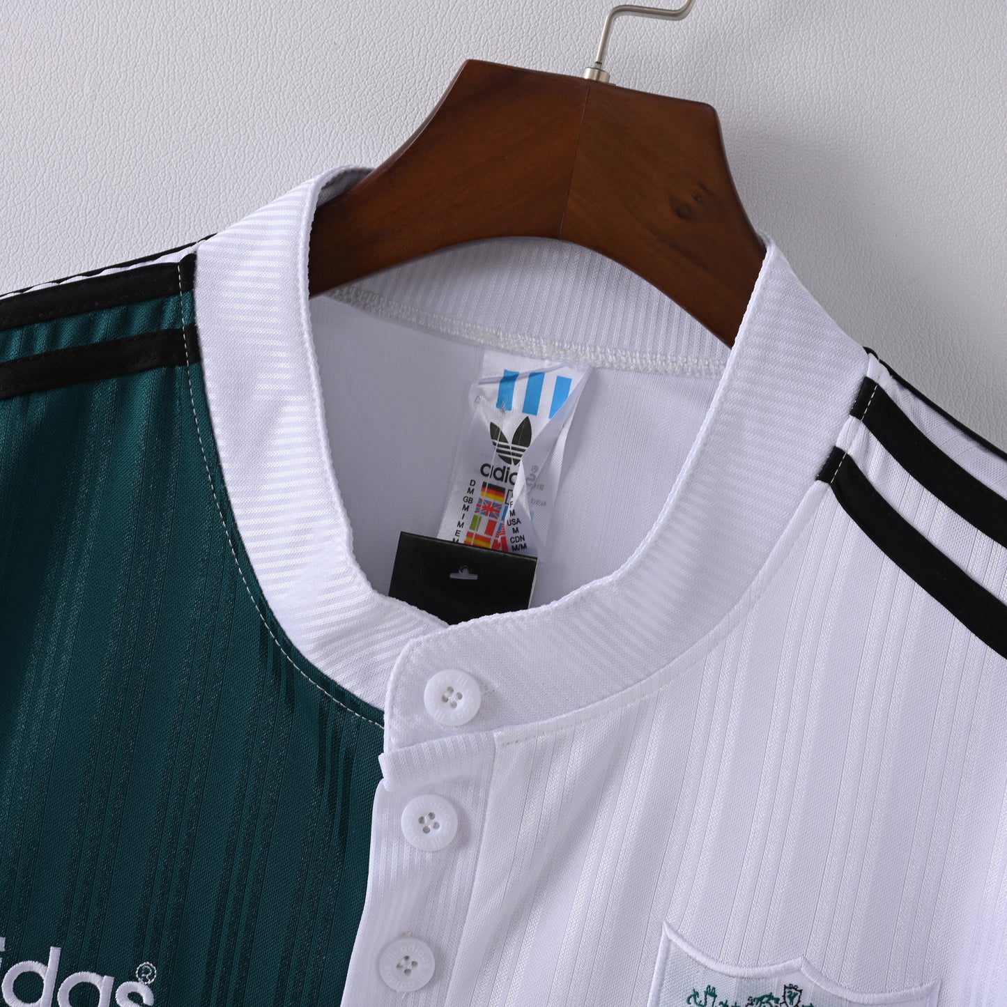 Retro Liverpool Away 95/96