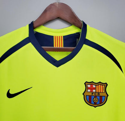 Retro Barcelona Away 05/06