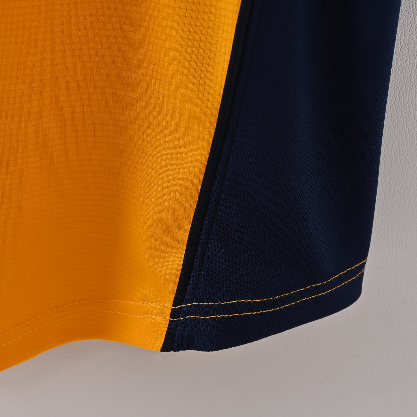 Retro Liverpool Away 00/01