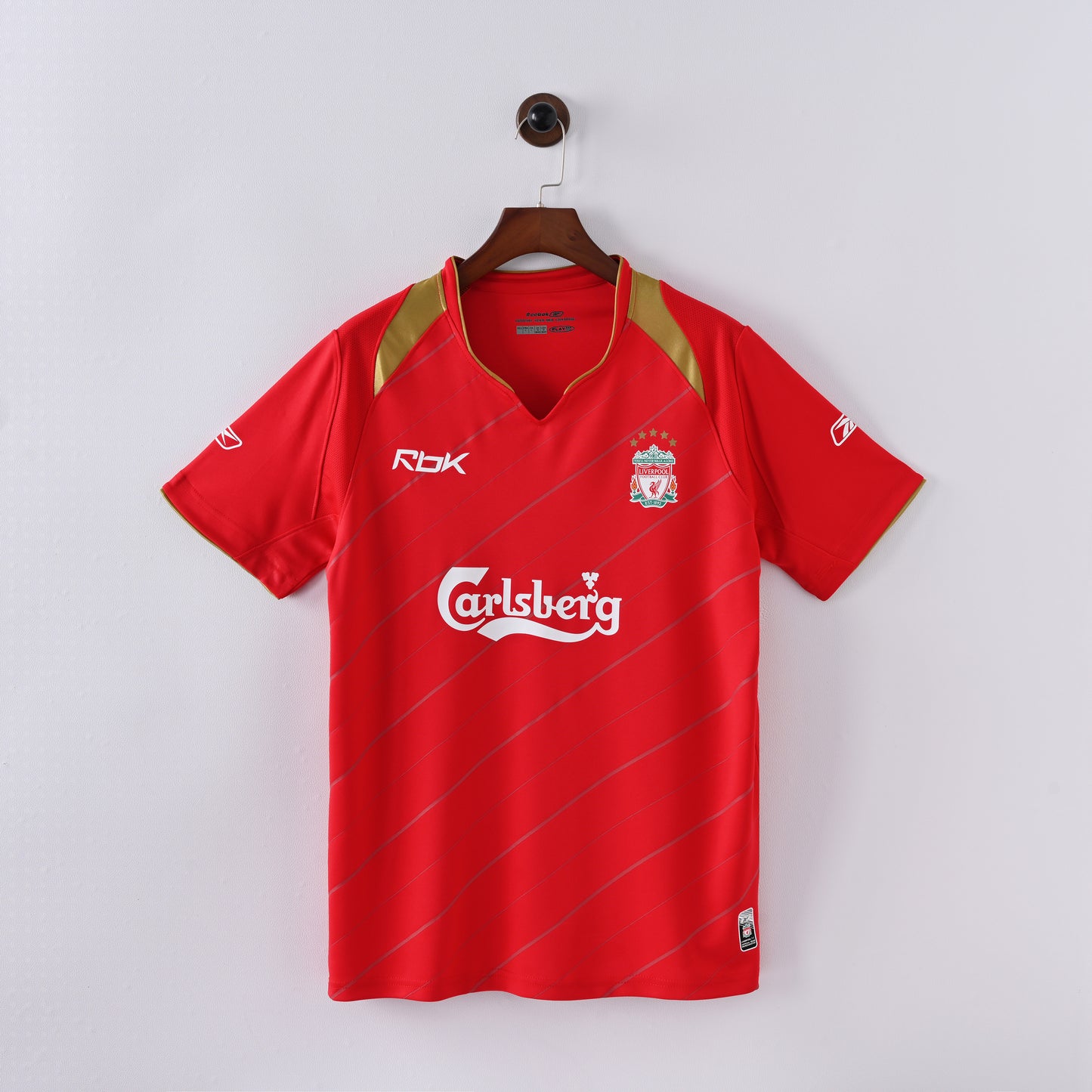 Retro Liverpool Home UEFA 05/06