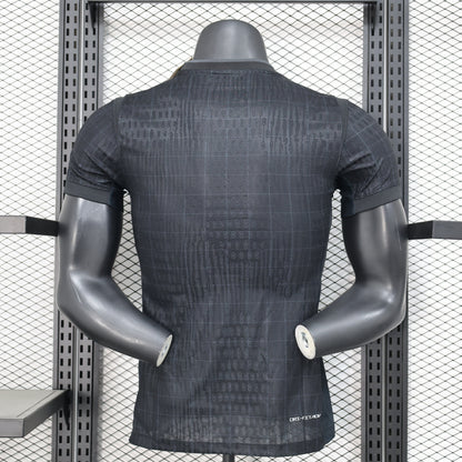 Tottenham Hotspur 25/26 Kit