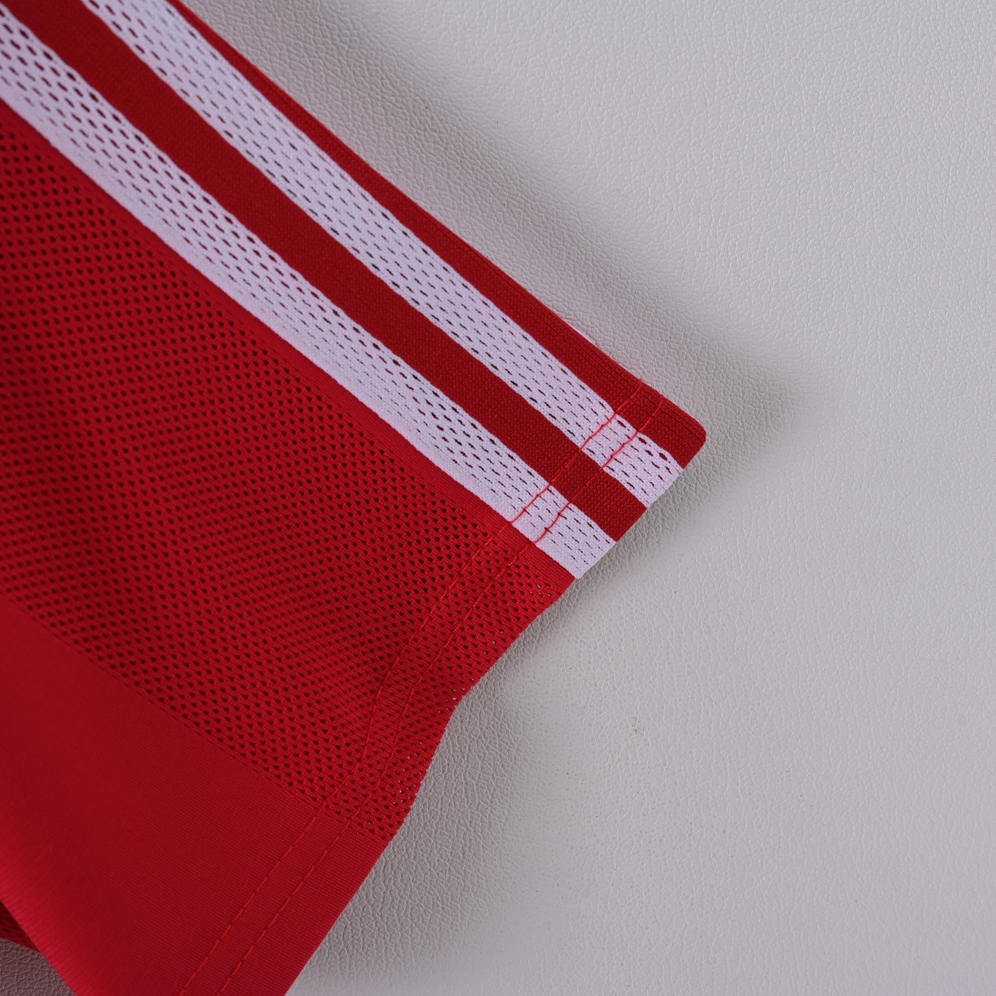 Retro Liverpool Home 95/96