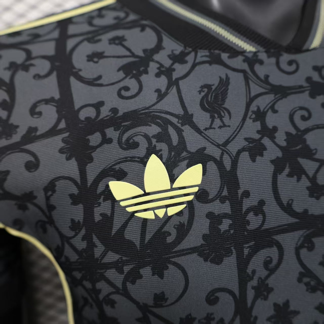 Liverpool Special Edition 25/26