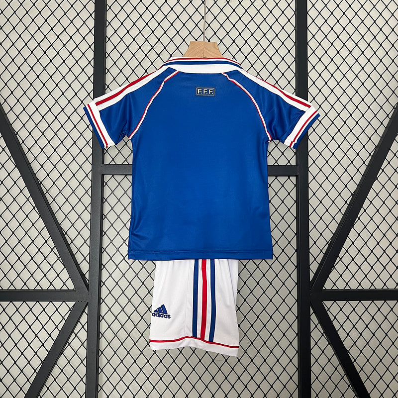 Kids France Home 1998