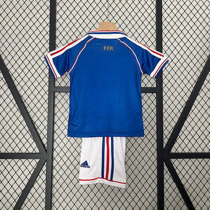 Kids France Home 1998