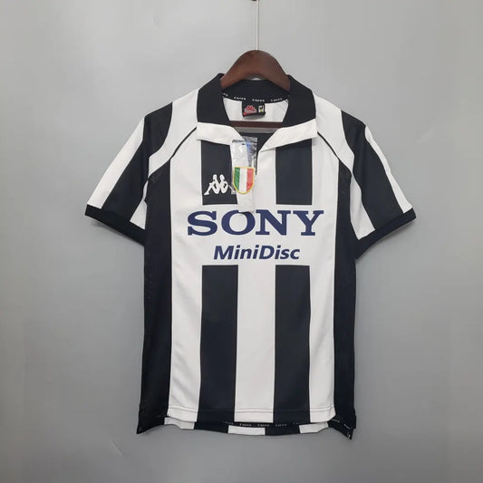 Juventus '98 Home