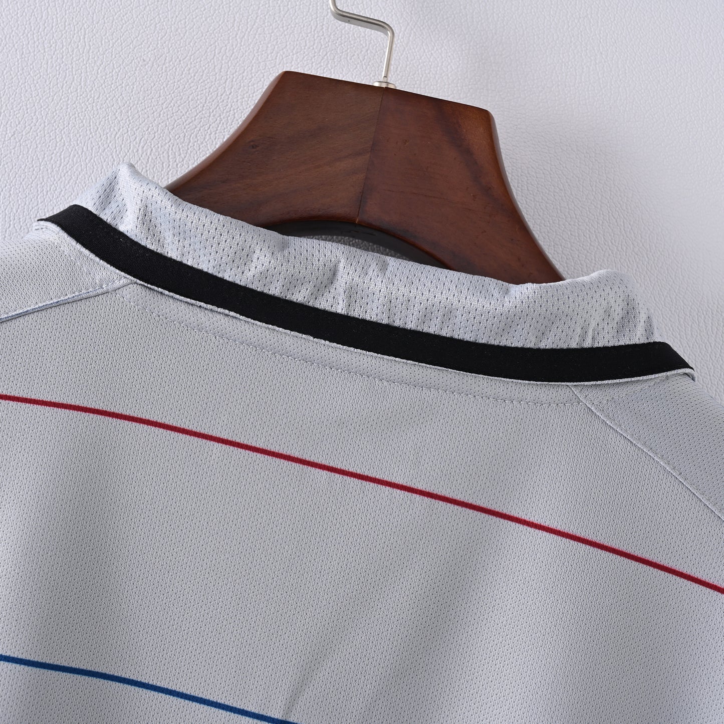 Barcelona Away 03/04