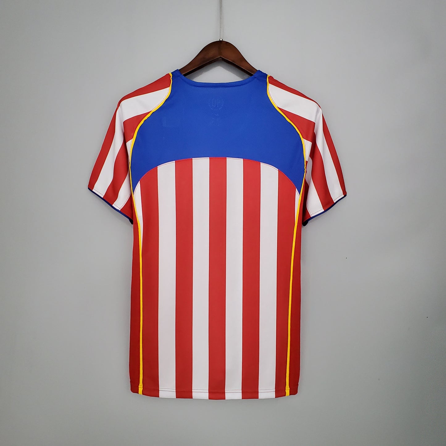 Retro Atletico Madrid Home 04/05