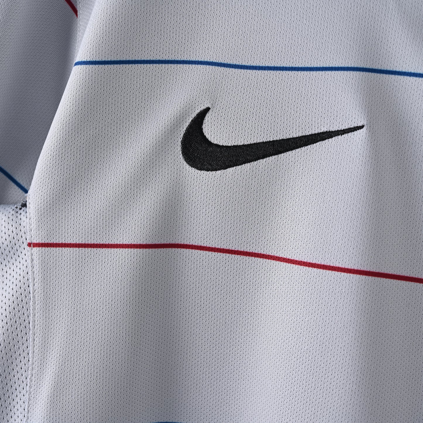 Barcelona Away 03/04