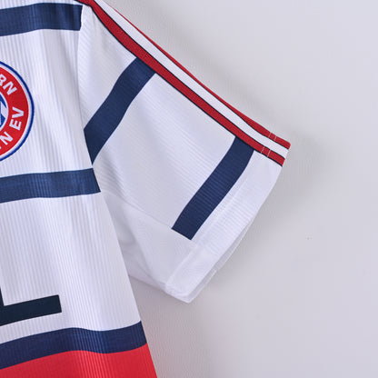 Retro Bayern Munich Away 98/99