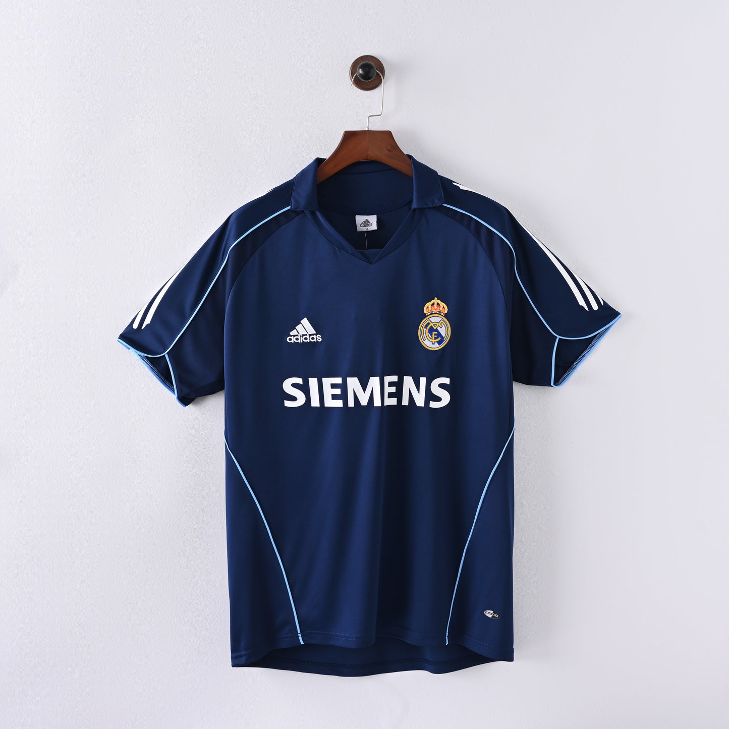 Retro Real Madrid Away 05/06
