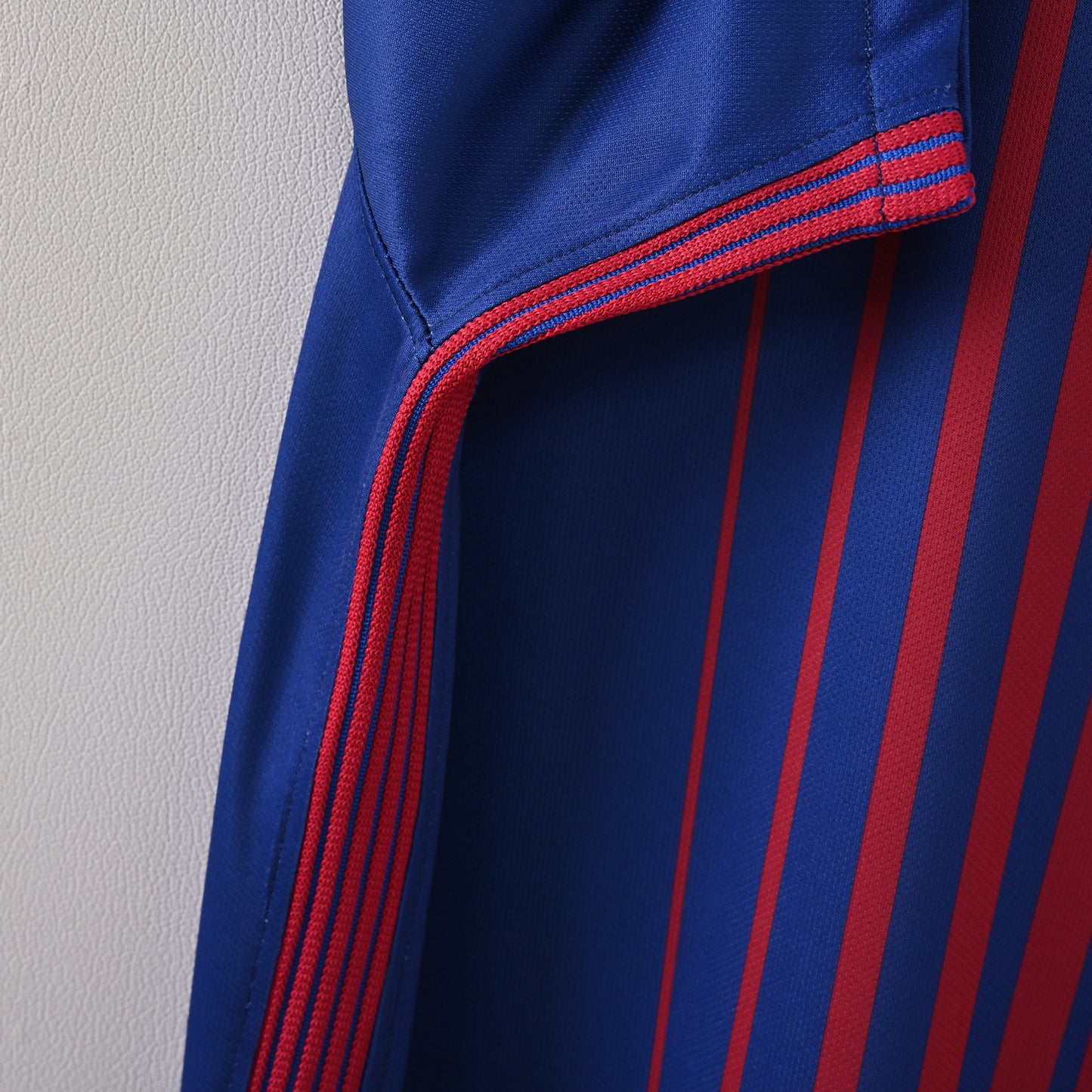 Retro Barcelona Home 17/18