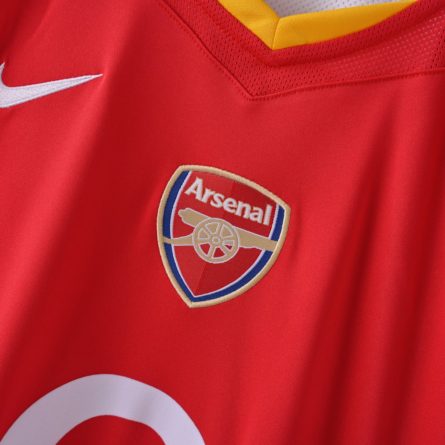 Arsenal Home 04/05