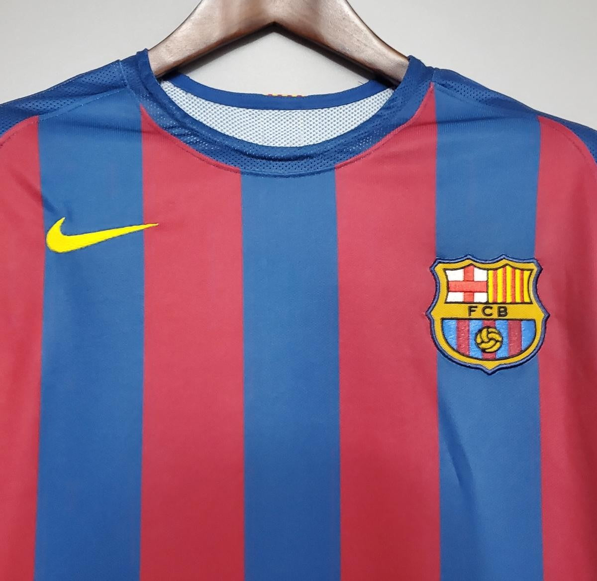 Retro Barcelona Home 05/06