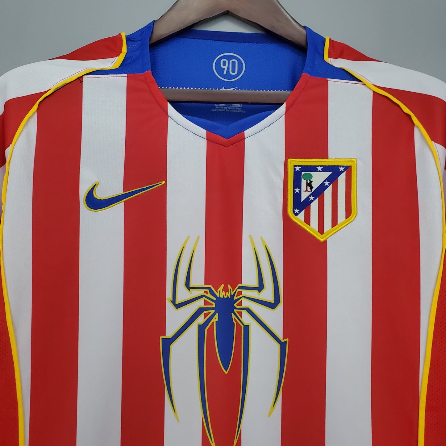 Retro Atletico Madrid Home 04/05