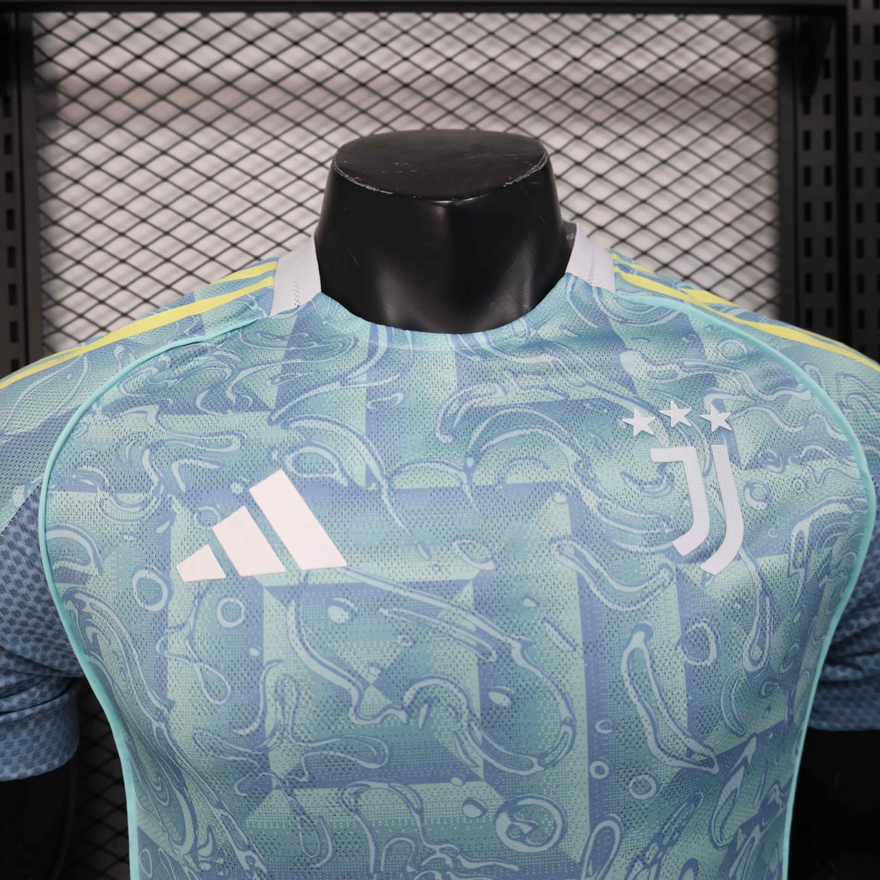Juventus Away 25/26
